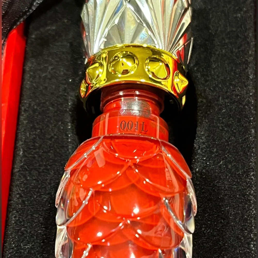 CHRISTIAN LOUBOUTIN AUTHENTIC ROUGE 001L RED LIP LACQUER & SILK CORD NECKLACE